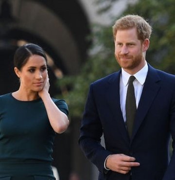 Prens Harry ile evlenen Meghan Markle’ın, evliliğini Nelson Mandela’nın özgürlük mücadelesine benzetmesi tepkiye yol açtı. Mandela’nın torunu 350 yıllık sömürgeciliğin yenilgiye uğratılmasıyla senin evliliğin aynı şey olamaz. Sen sadece beyaz bir prensle evlendin dedi.